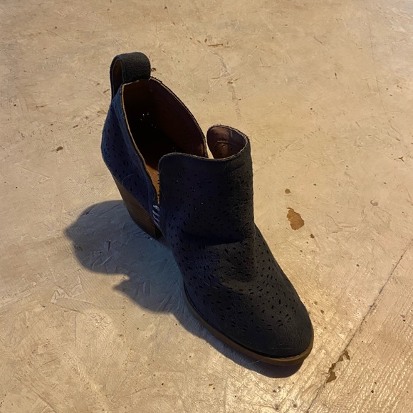 High heels - Picture 4 of 4